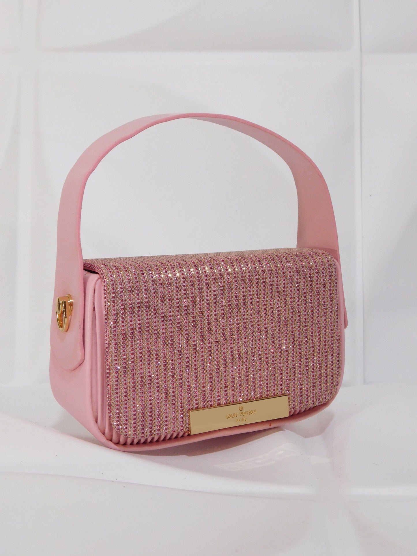 Mini carteritas tipo crossbody a la moda