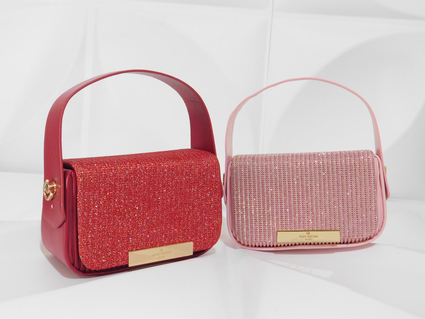Mini carteritas tipo crossbody a la moda