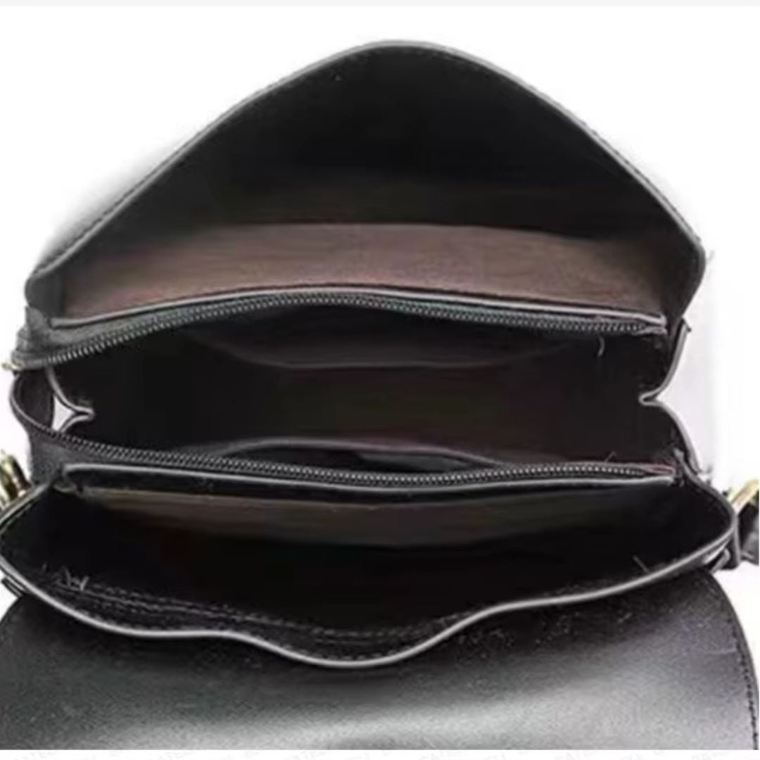 Black Friday • Mochila mediana con Monedero a Juego, detalles en dorado