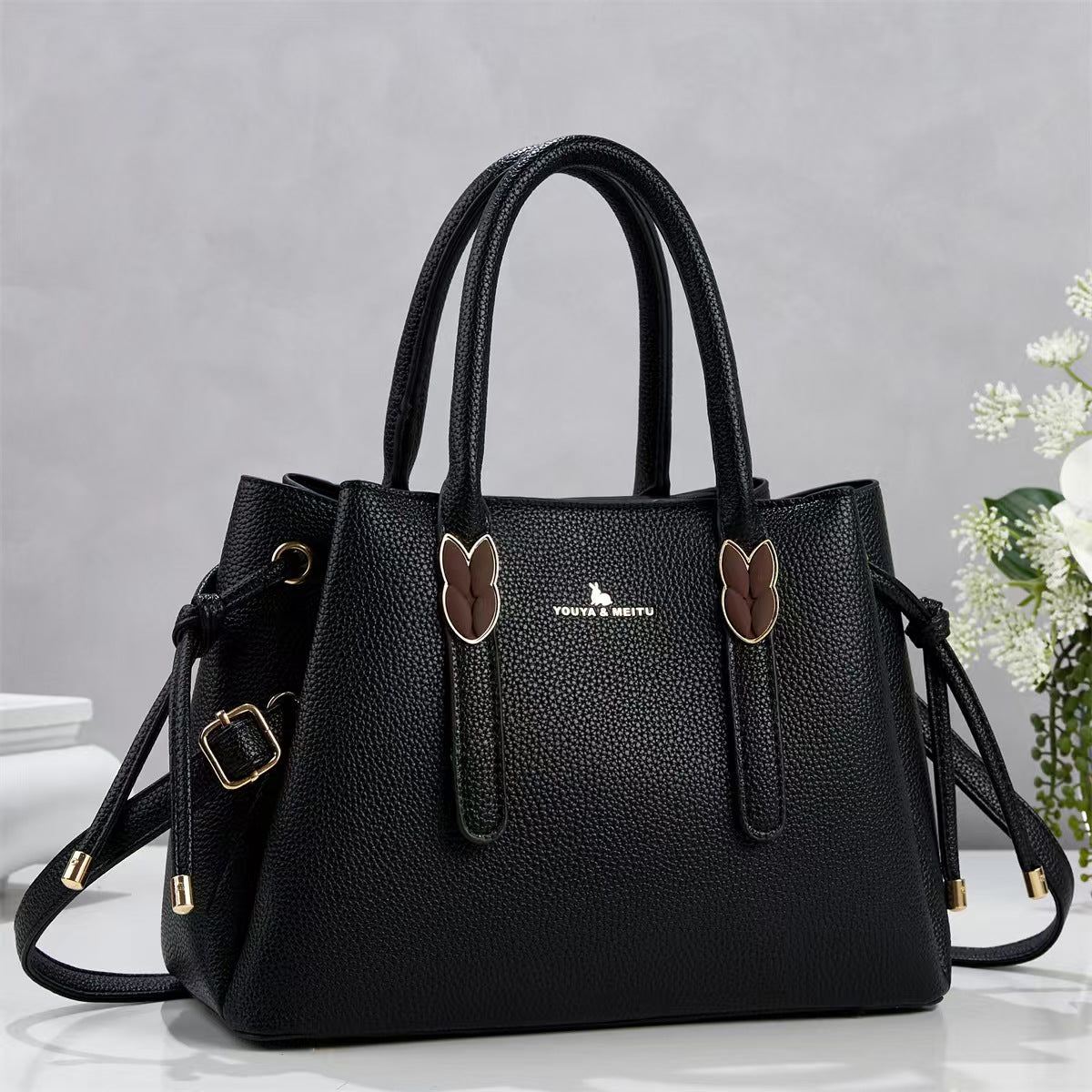 Cartera coqueta de tamaño mediano