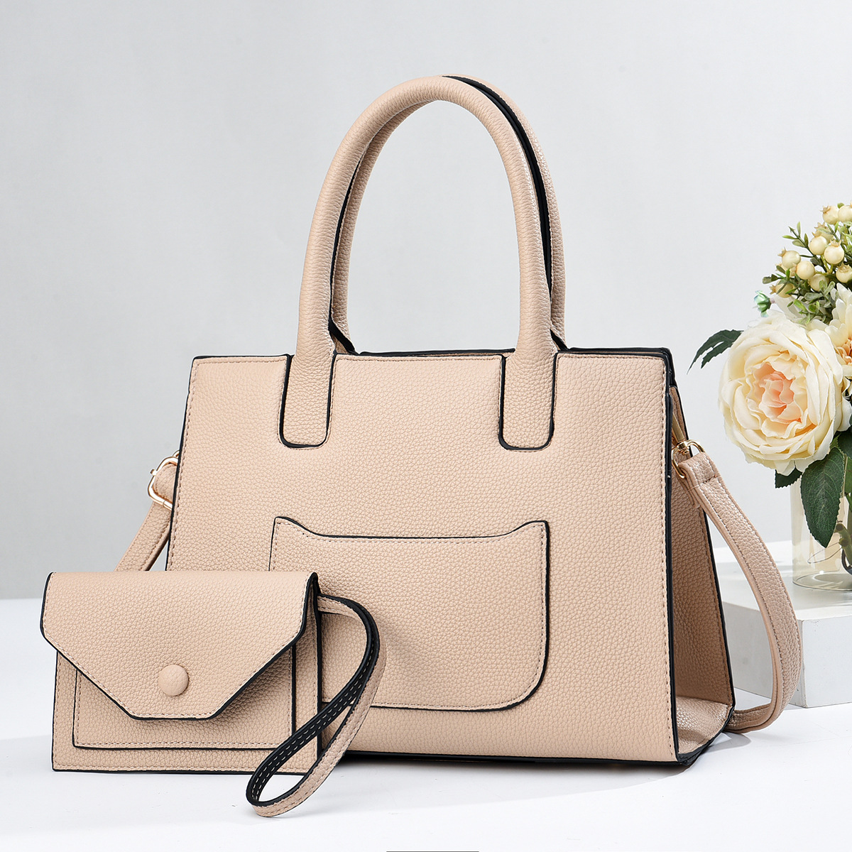 ❤️ Oferta San Valentín • Elegancia Cuadrada: Cartera Mediana Clásica